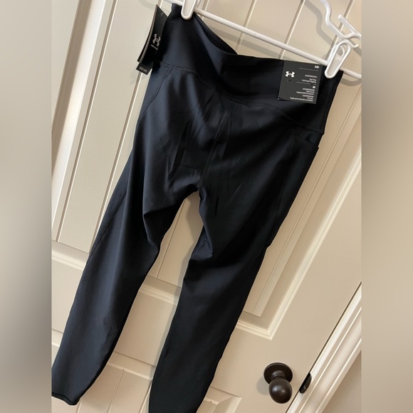 Under Armour Women's Black Compression Leggings - Picture 2 of 11